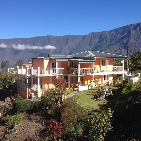 Les Begonias Villa Cilaos Exterior foto