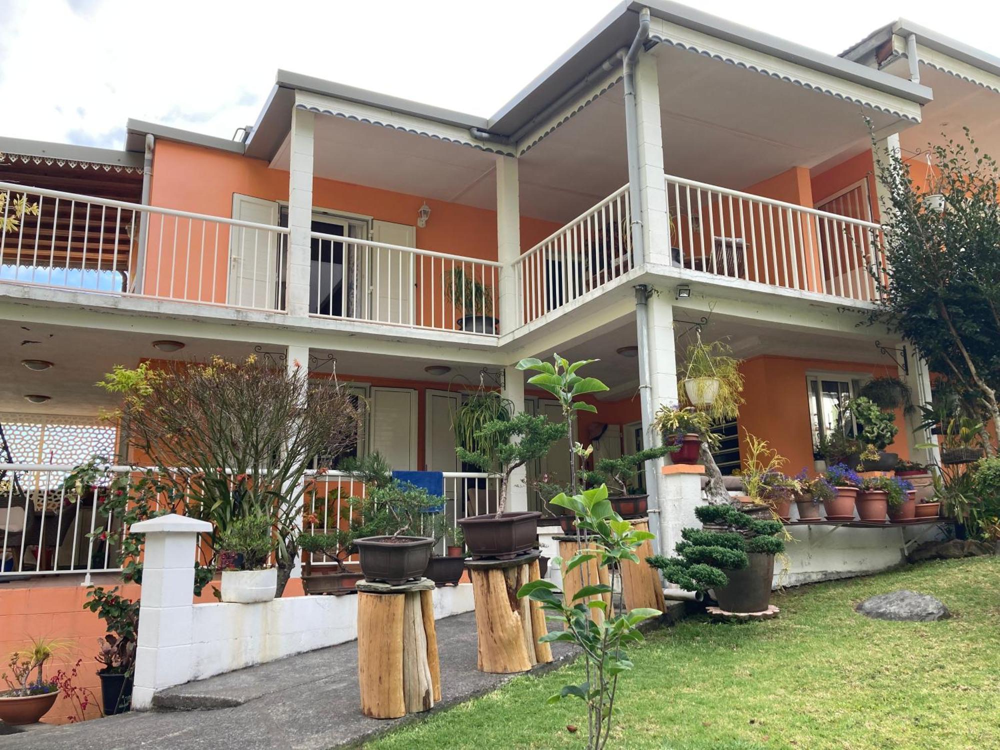 Les Begonias Villa Cilaos Exterior foto